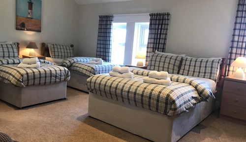 Comfort Quadruple Room, Partial Sea View