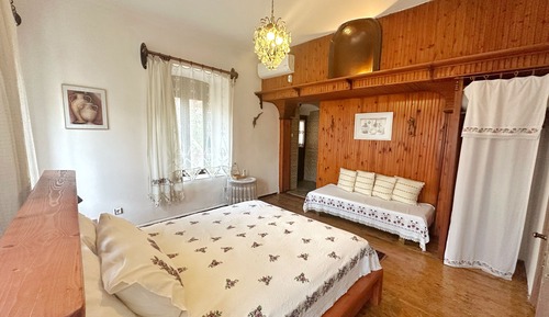 Deluxe Double Room, Garden View
