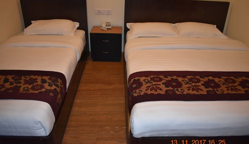Deluxe Double or Twin Room