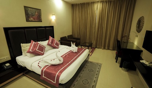 Deluxe Double Room, City View