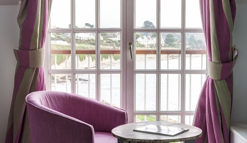 Seaview Cosy
