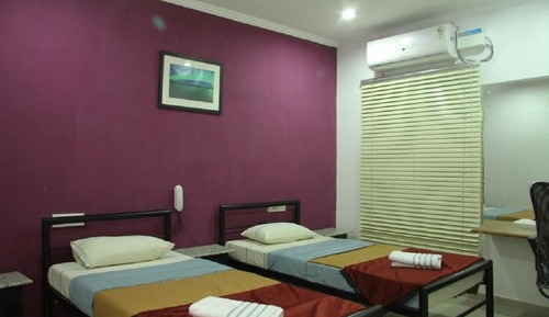 Deluxe Twin Room (AC)
