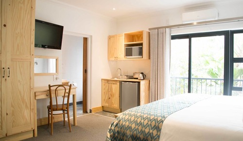 Deluxe Room, Balcony