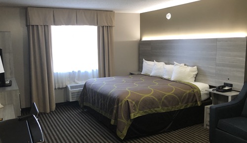 Comfort Room, 1 Queen Bed, Non Smoking