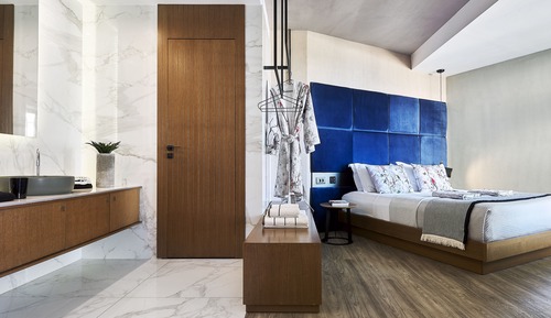 Deluxe Suite, Sea View (Indoor Jetted Tub)