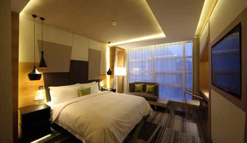 Bamboo Comfort Room 