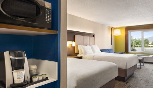 Suite, 2 Queen Beds