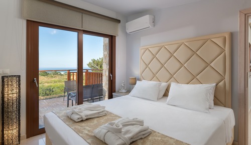 Luxury Villa, 4 Bedrooms, Sea Facing
