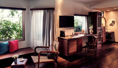 The Myst Suite with Balcony