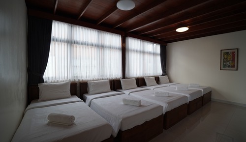 Comfort Shared Dormitory, Multiple Beds, Terrace, Mountain View