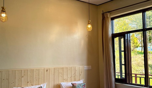 Classic Double Room, Balcony, Mountain View