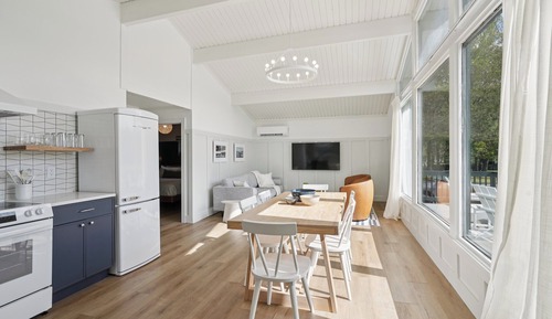 Chalet, 2 Bedrooms, Kitchen, Lake View