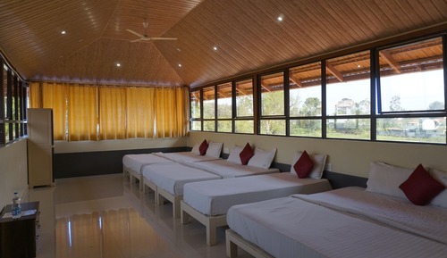 Classic Studio Suite, Mountain View