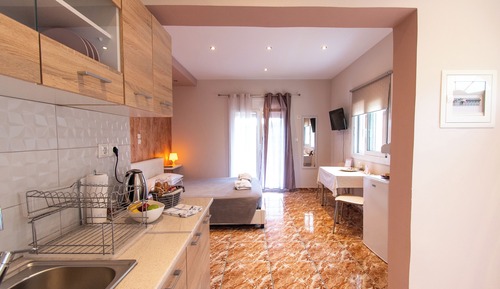 Luxury Double Room, Balcony, Garden View