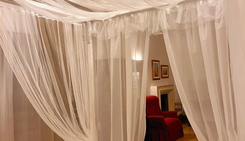 Deluxe Suite, City View