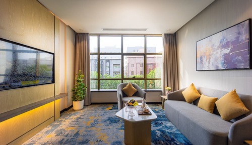 Suite with one bedroom