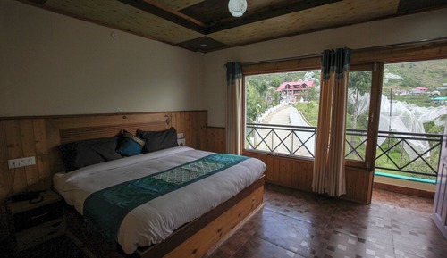 Deluxe Room, Balcony, Valley View