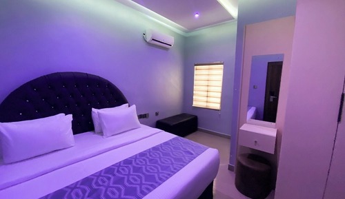 Deluxe Room, Balcony, City View