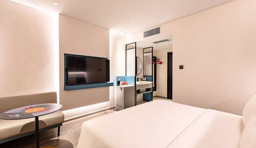 Basic Single Room