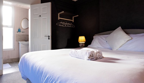 Deluxe Double Room, Non Smoking, Courtyard View