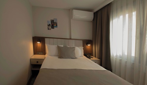 Classic Double Room, City View