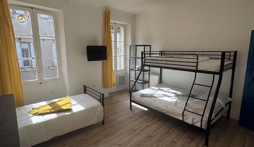 Comfort Quadruple Room, Courtyard View