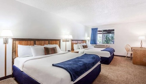 Classic Double Room