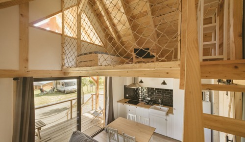 Deluxe Cabin, Mountain View