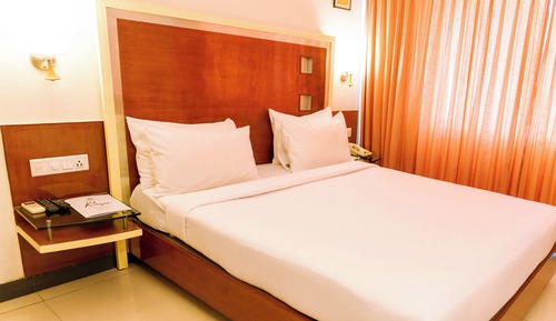 Standard Double Room, City View