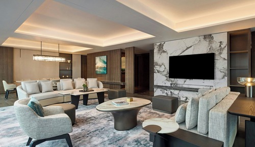 Suite, 1 King Bed, Ocean View