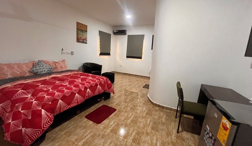 Luxury Apartment, Mountain View