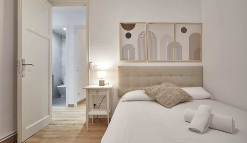 Apartment, 4 Bedrooms, Balcony