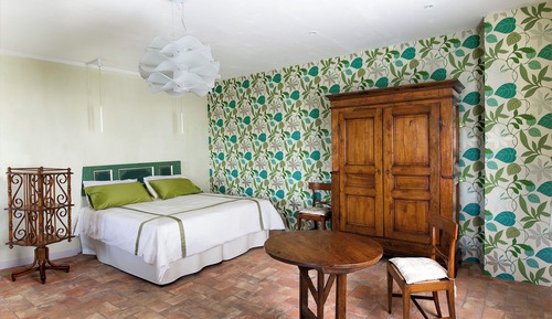 Comfort Room, Valley View