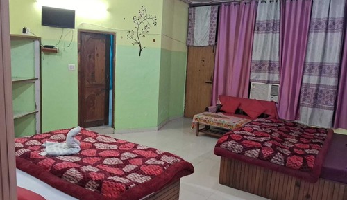 Family Room, Air conditioning