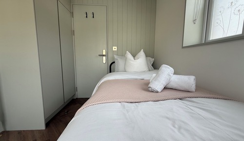 Deluxe Room, 1 Twin Bed, Patio