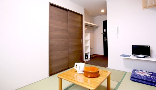 Japanese Style Room for 2 People, Non Smoking (Shared Bathroom)