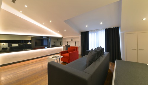 Deluxe Loft