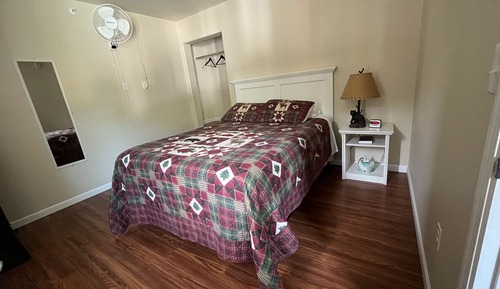 Studio, 1 Queen Bed