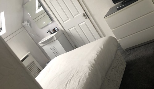 Double Room, Ensuite