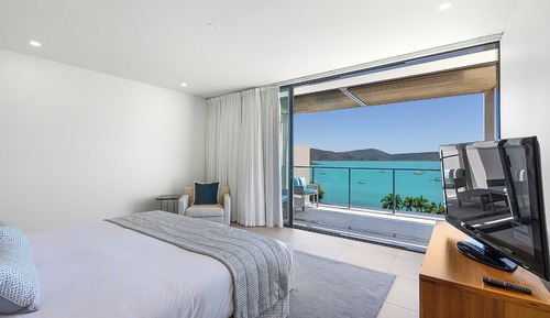 Executive Penthouse with Private Pool - 4 Bedroom