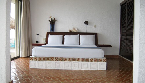 Luxury Condo, 1 Bedroom, Kitchen, Ocean View