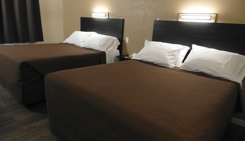 Standard Double Room, 2 Queen Beds