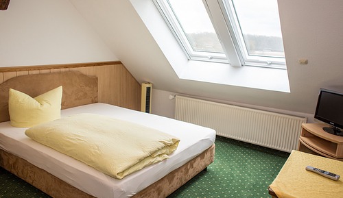 Standard Single Room