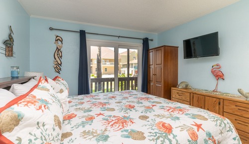 Standard Condo, 1 King Bed with Sofa bed, Resort View, Ground Floor