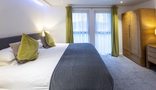 Deluxe Two Bedroom Luxury Apartment