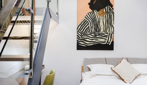 Luxury Suite