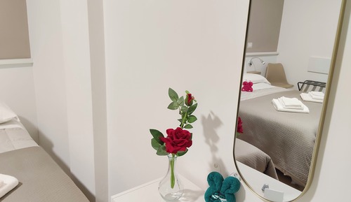 Comfort Room, Air conditioning, Courtyard Area