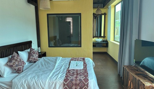 Deluxe Double Room, River View
