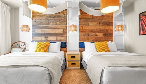 Standard Room, 2 Queen Beds, City View