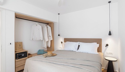 Superior Apartment